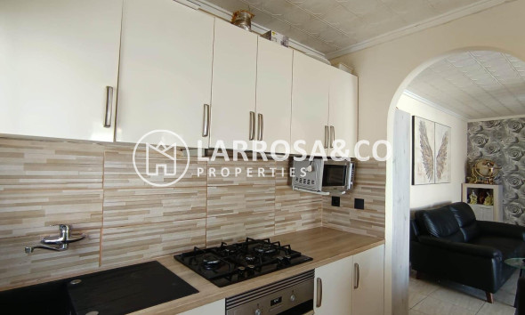 Resale - Detached House/Villa - Torrevieja - La Siesta - El Salado - Torreta