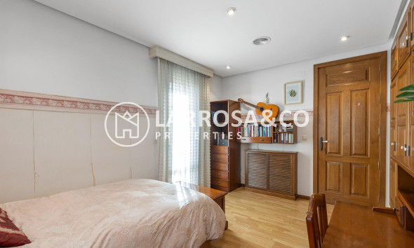 Вторичный рынок - Дом - Торревьеха - La veleta