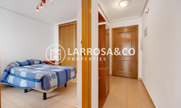 Reventa - Atico - Torrevieja - Centro