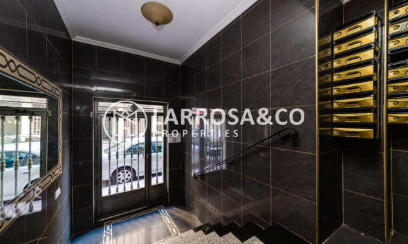 A Vendre - Apartment - Torrevieja - Centro