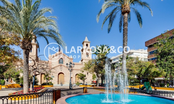 A Vendre - Apartment - Torrevieja - Centro