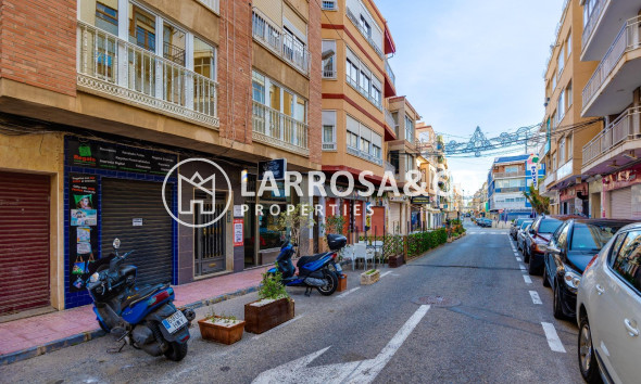 A Vendre - Apartment - Torrevieja - Centro