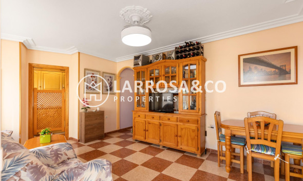 Resale - Apartment - Torrevieja - La Mata