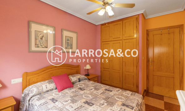 Resale - Apartment - Torrevieja - La Mata