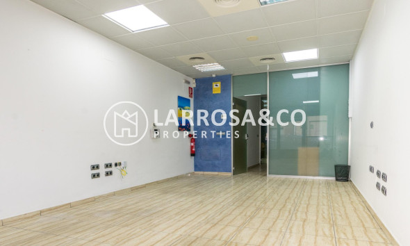 A Vendre - Commercial space - Almoradí - Centro urbano 2