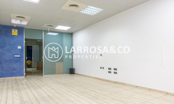 A Vendre - Commercial space - Almoradí - Centro urbano 2