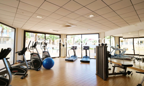 Resale - Apartment - Guardamar del Segura - Marjal beach