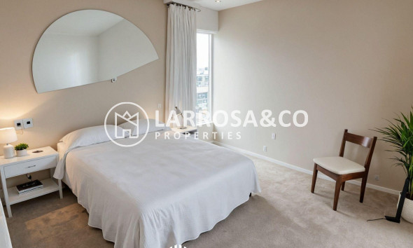 A Vendre - Apartment - Torrevieja - Los Locos Beach