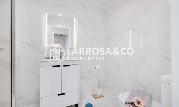 Reventa - Apartamento - Torrevieja - Playa Los Locos