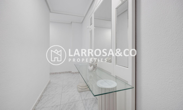 Reventa - Apartamento - Torrevieja - Playa Los Locos