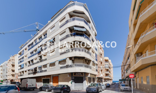 Reventa - Apartamento - Torrevieja - Playa Los Locos
