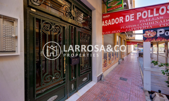 Reventa - Apartamento - Torrevieja - Playa Los Locos