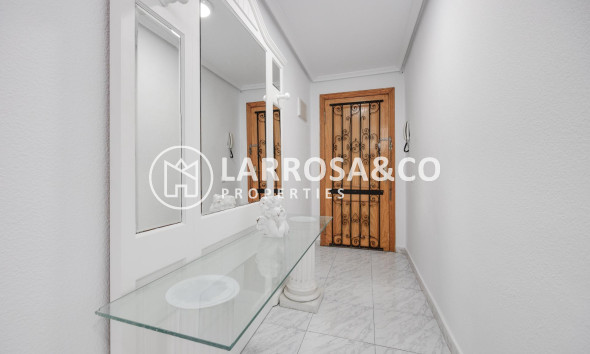 Reventa - Apartamento - Torrevieja - Playa Los Locos