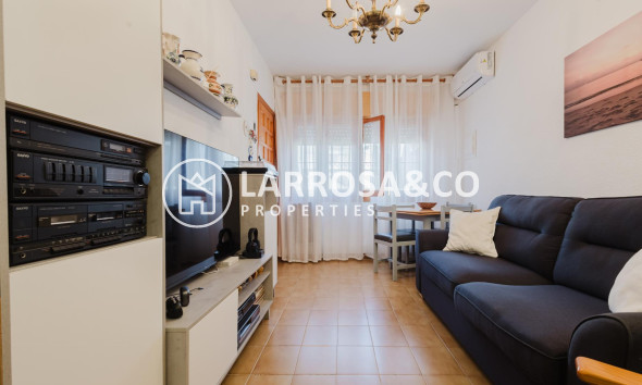 Resale - Bungalow - Torrevieja - Playa de los Naufragos
