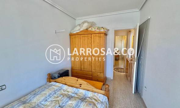 Herverkoop - Apartment - Almoradí