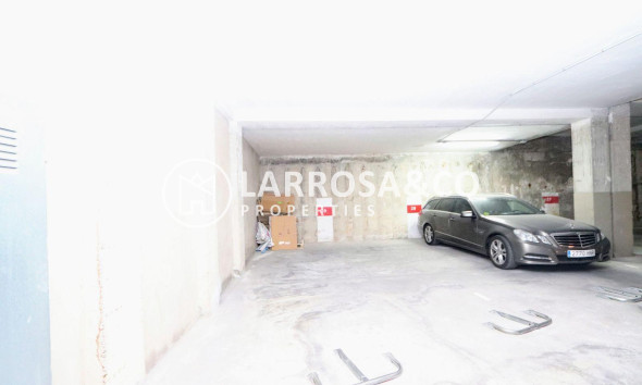 Resale - Apartment - Torrevieja - Playa Flamenca