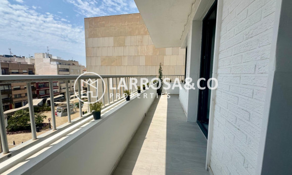 Resale - Apartment - Torrevieja - CLUB NAUTICO TORREVIEJA