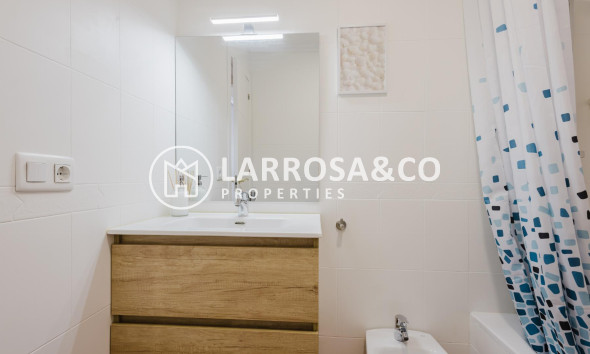 Reventa - Apartamento - Torrevieja - Centro