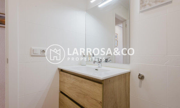 Reventa - Apartamento - Torrevieja - Centro