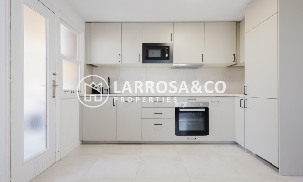 A Vendre - Apartment - Torrevieja - Playa del Acequión