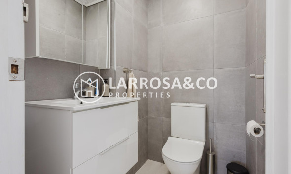 A Vendre - Apartment - Torrevieja - Playa del Acequión