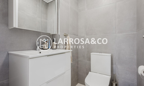 A Vendre - Apartment - Torrevieja - Playa del Acequión