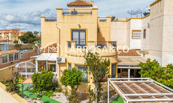 Reventa - Chalet - Orihuela costa - La Zenia- Orihuela costa