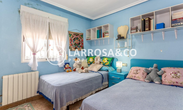 Reventa - Chalet - Orihuela costa - La Zenia- Orihuela costa