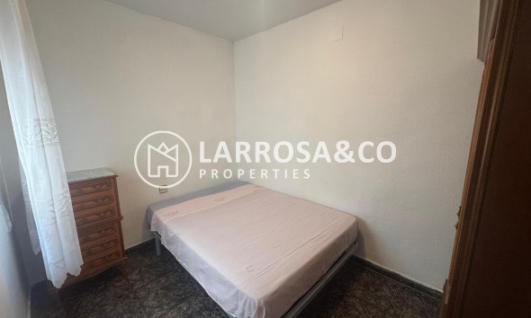 Resale - Apartment - Torrevieja - Playa del Acequión