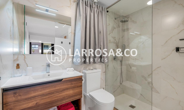 Вторичный рынок - Квартира - Ориуела Коста - valentino golf III