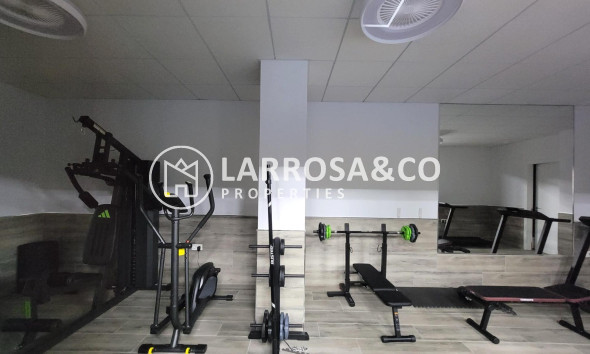 Resale - Apartment - Torrevieja - Playa del cura