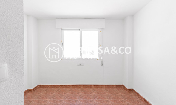 Resale - Semi-detached house - Orihuela costa - Playa Flamenca