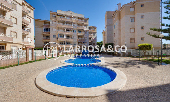 A Vendre - Apartment - Torrevieja - Calas blanca