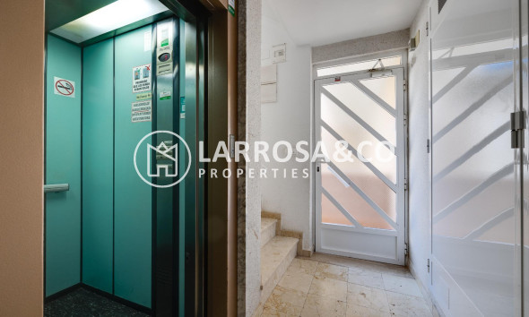 A Vendre - Apartment - Torrevieja - Calas blanca