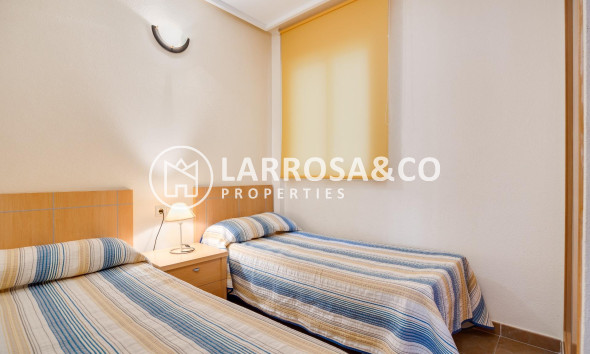 Reventa - Apartamento - Torrevieja - El molino