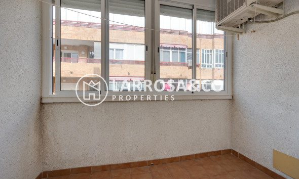 Reventa - Apartamento - Torrevieja - El molino
