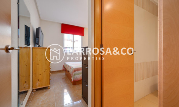 Reventa - Apartamento - Torrevieja - El molino