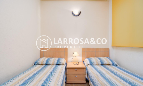 Reventa - Apartamento - Torrevieja - El molino