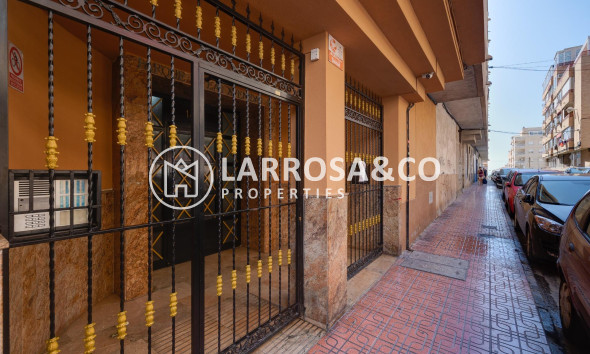 Reventa - Apartamento - Torrevieja - El molino