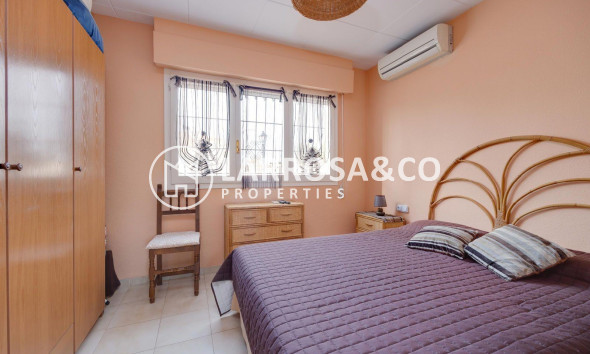 Herverkoop - Villa - Orihuela costa - La Florida