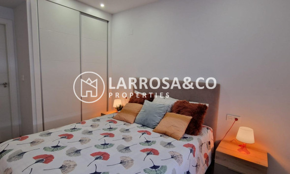 A Vendre - Apartment - Torrevieja - Centro