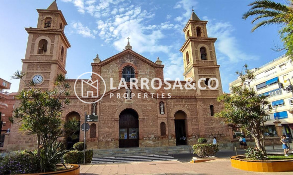 A Vendre - Apartment - Torrevieja - Centro