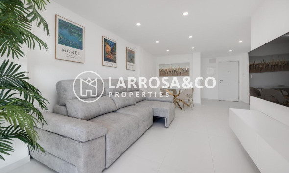 Resale - Apartment - Torrevieja - Playa de los Naufragos