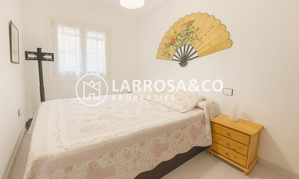 Reventa - Planta baja - Torrevieja - Acequion