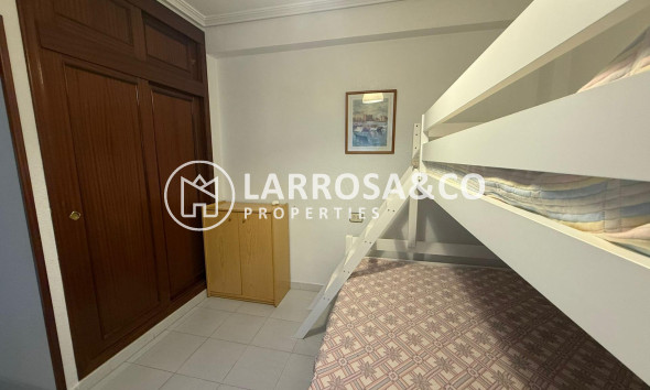 Reventa - Planta baja - Torrevieja - Acequion