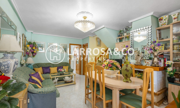 Вторичный рынок - Дом - Торревьеха - Zona los Frutales