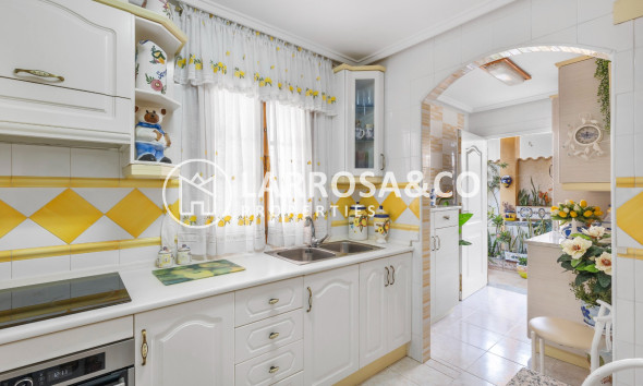 Вторичный рынок - Дом - Торревьеха - Zona los Frutales