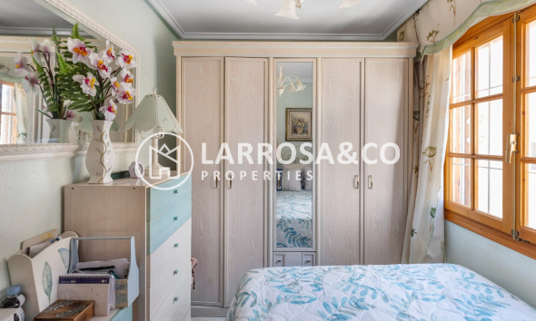 Вторичный рынок - Дом - Торревьеха - Zona los Frutales