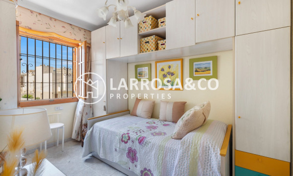 Вторичный рынок - Дом - Торревьеха - Zona los Frutales