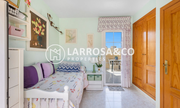 Вторичный рынок - Дом - Торревьеха - Zona los Frutales